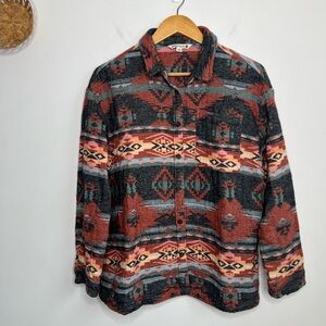 Mountain and Isles Women’s Chamois Shirt Aztec Print Women’s Size Large